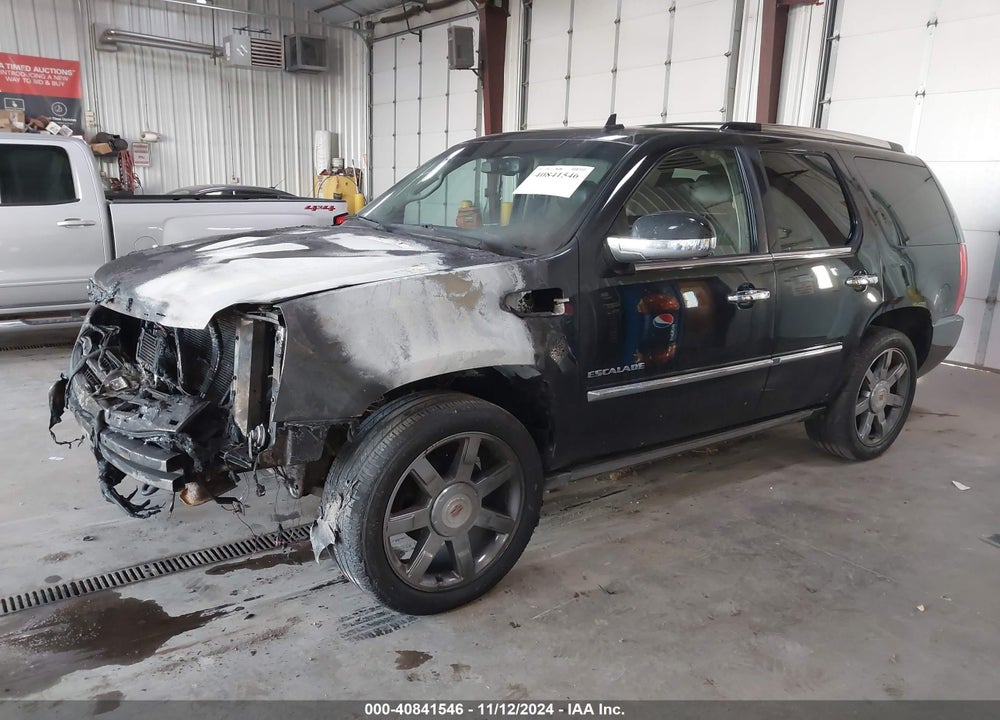 2012 CADILLAC ESCALADE LUXURY VIN: 1GYS4BEF1CR300078