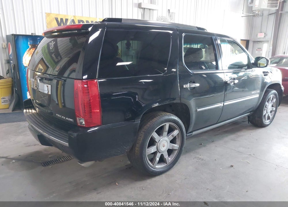 2012 CADILLAC ESCALADE LUXURY VIN: 1GYS4BEF1CR300078