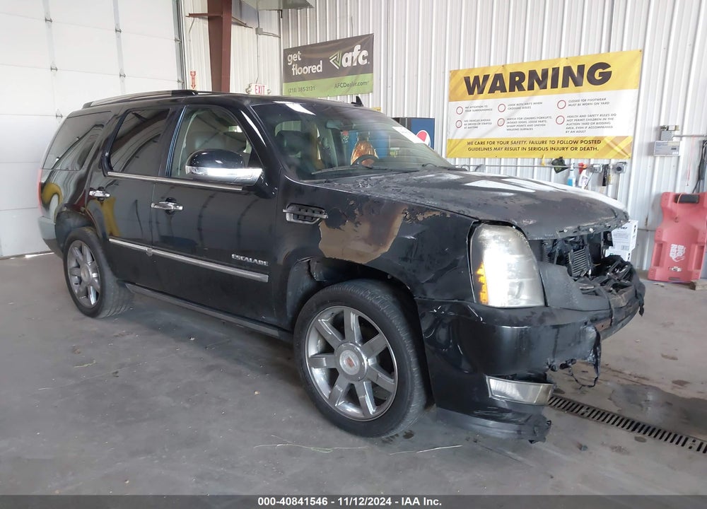 2012 CADILLAC ESCALADE LUXURY VIN: 1GYS4BEF1CR300078