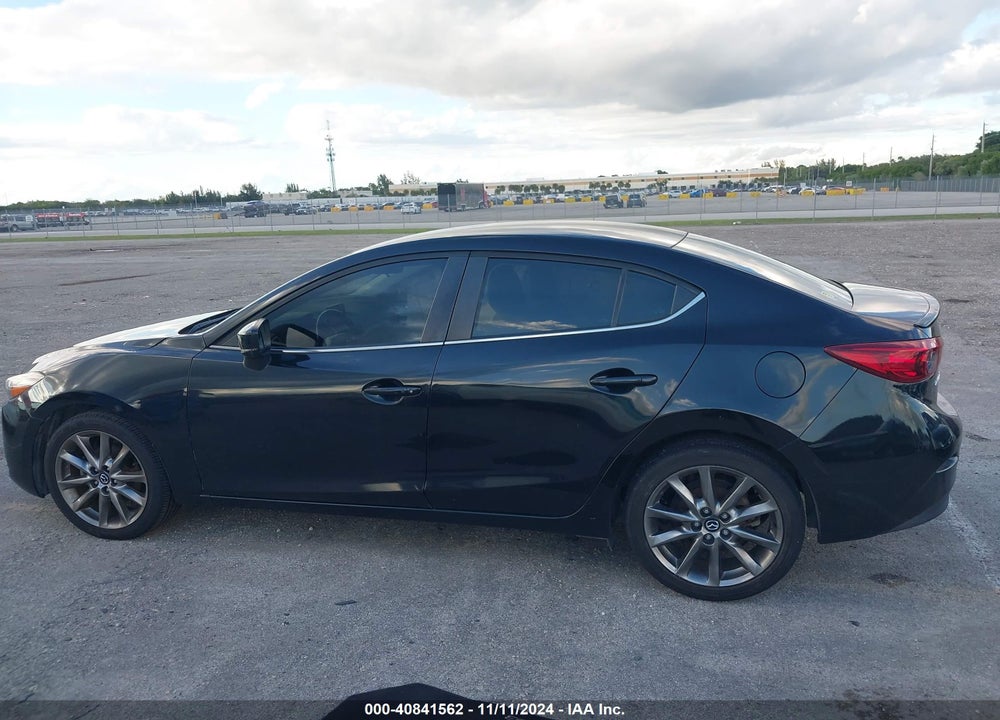 2018 MAZDA 3 TOURING VIN: 3MZBN1V3XJM209292