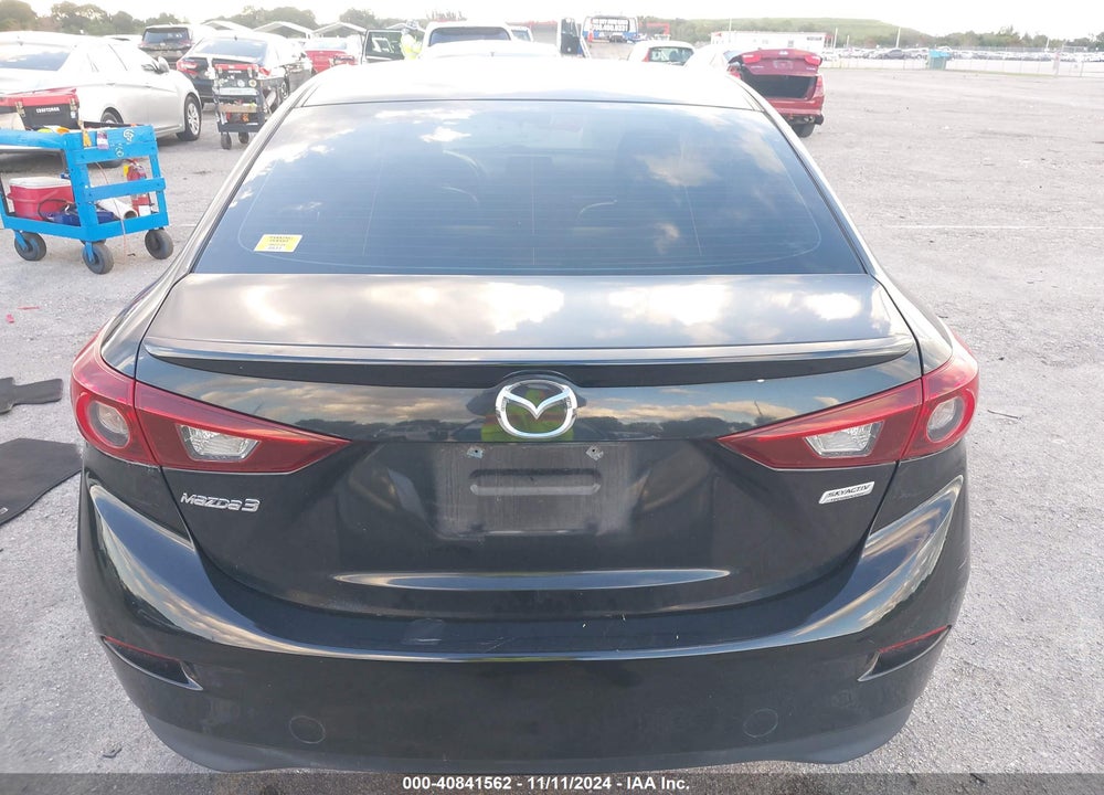 2018 MAZDA 3 TOURING VIN: 3MZBN1V3XJM209292