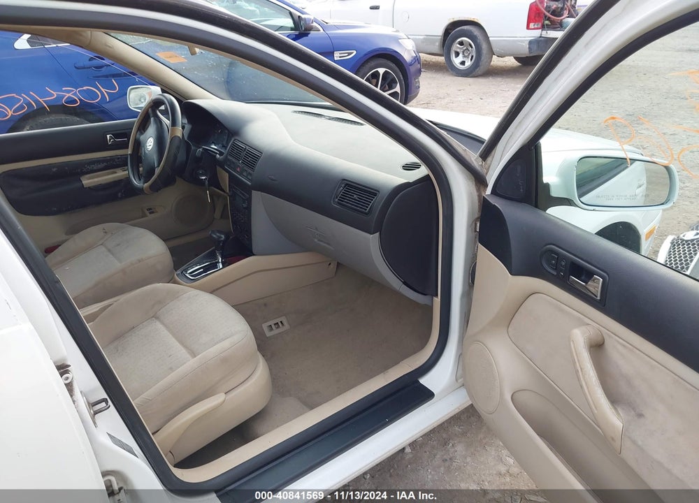 2006 VOLKSWAGEN GOLF GL 2.0L VIN: 9BWFL61J964004129