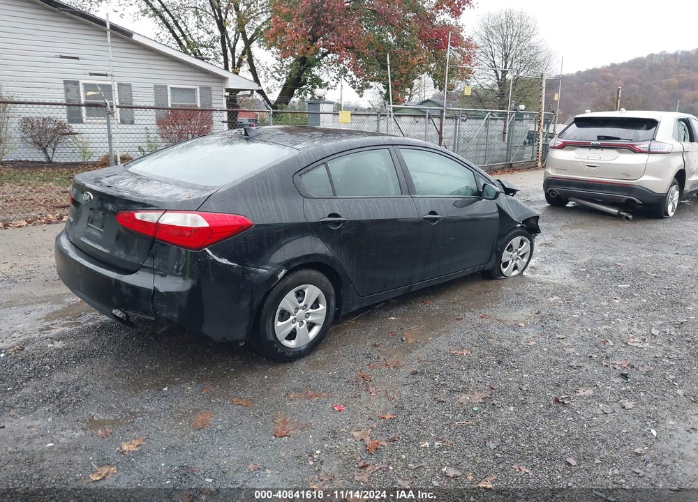 2016 KIA FORTE LX VIN: KNAFK4A67G5567587