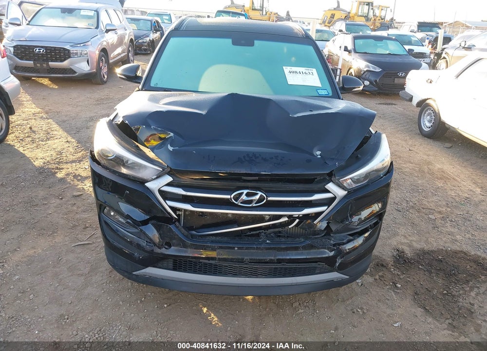 2018 HYUNDAI TUCSON VALUE VIN: KM8J33A24JU639159