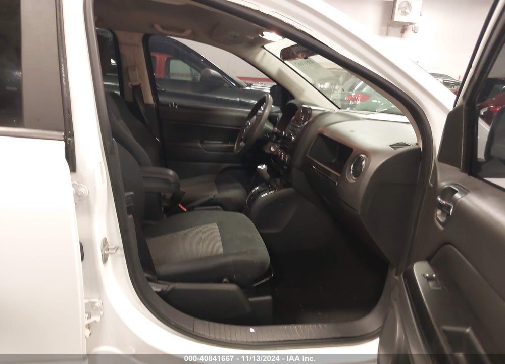 2011 JEEP COMPASS VIN: 1J4NT1FA8BD138443