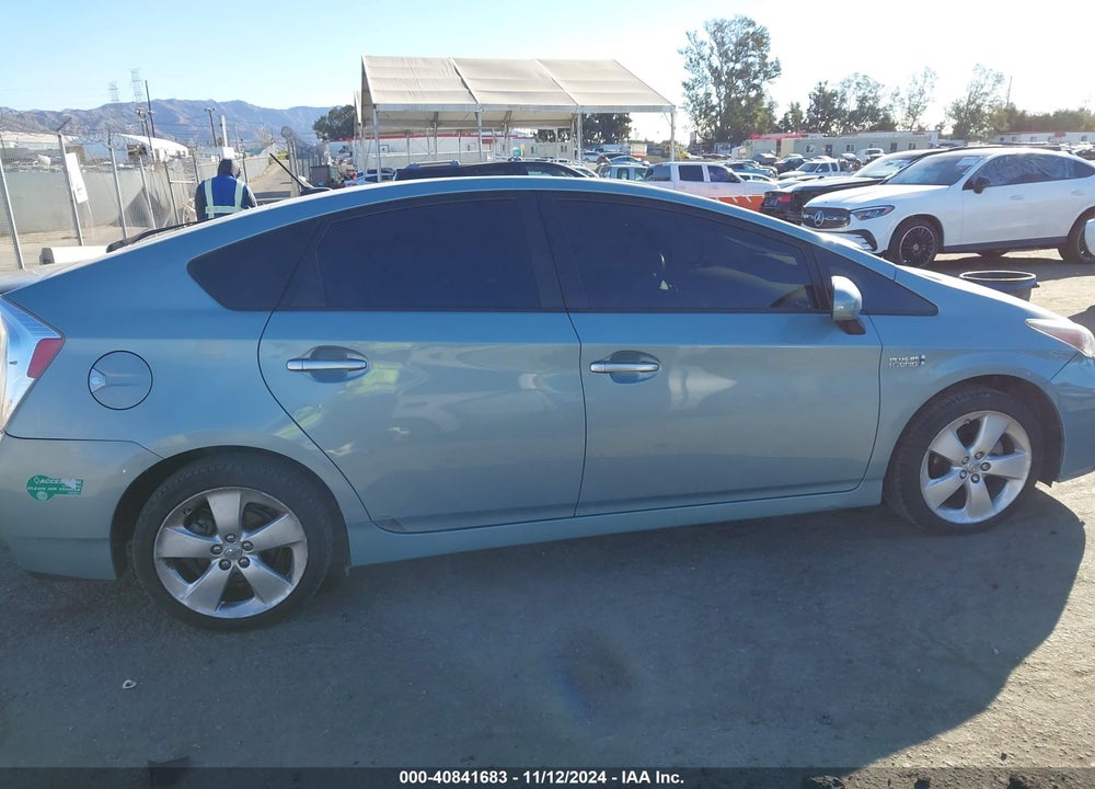 2013 TOYOTA PRIUS PLUG-IN VIN: JTDKN3DP2D3032438