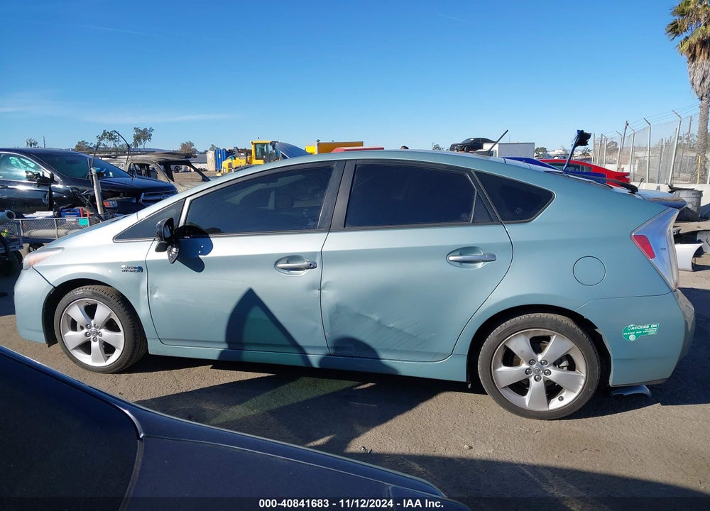 2013 TOYOTA PRIUS PLUG-IN VIN: JTDKN3DP2D3032438