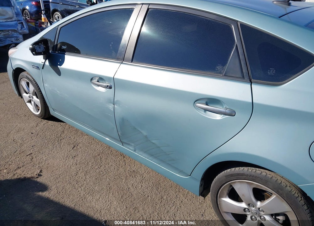 2013 TOYOTA PRIUS PLUG-IN VIN: JTDKN3DP2D3032438