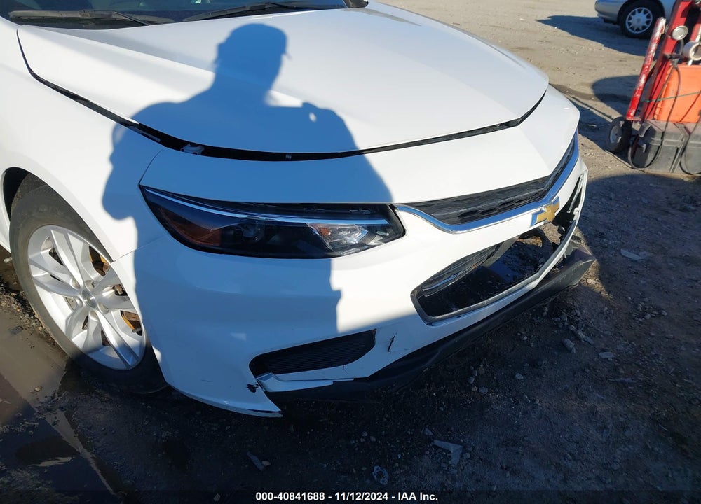 2018 CHEVROLET MALIBU LT VIN: 1G1ZD5ST6JF237714