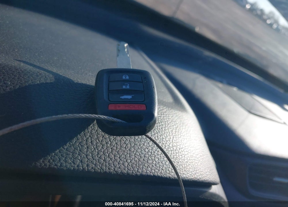 2019 HONDA CR-V VIN: 2HKRW5H37KH400323