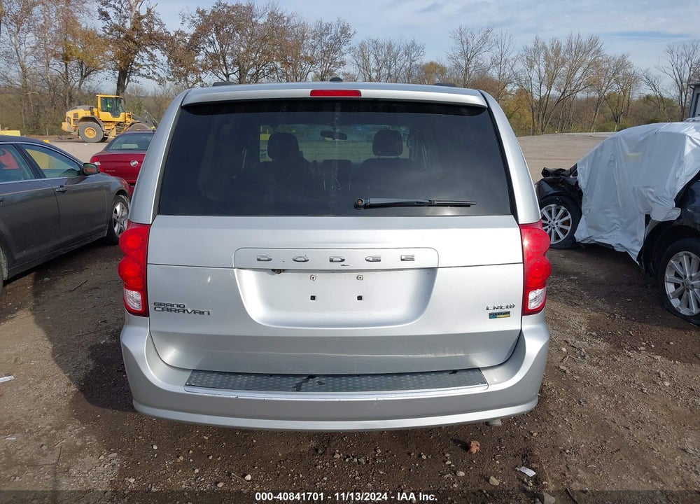 2011 DODGE GRAND CARAVAN VIN: 2D4RN5DG2BR661621