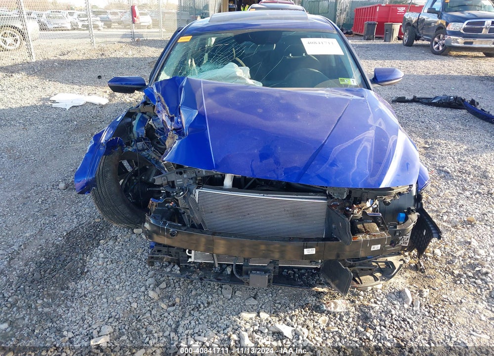 2024 HYUNDAI ELANTRA VIN: KMHLS4DG1RU812298