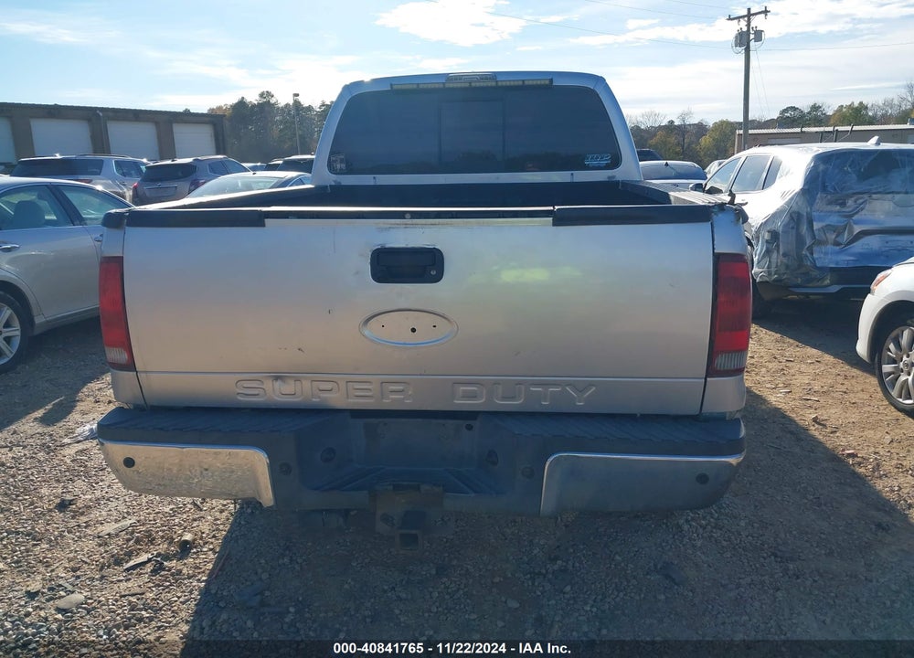 2011 FORD F-350 LARIAT VIN: 1FT8W3BT6BEC33395