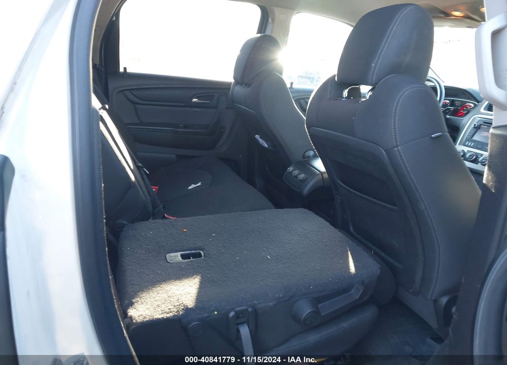 2013 GMC ACADIA SLE-1 VIN: 1GKKRNEDXDJ270056