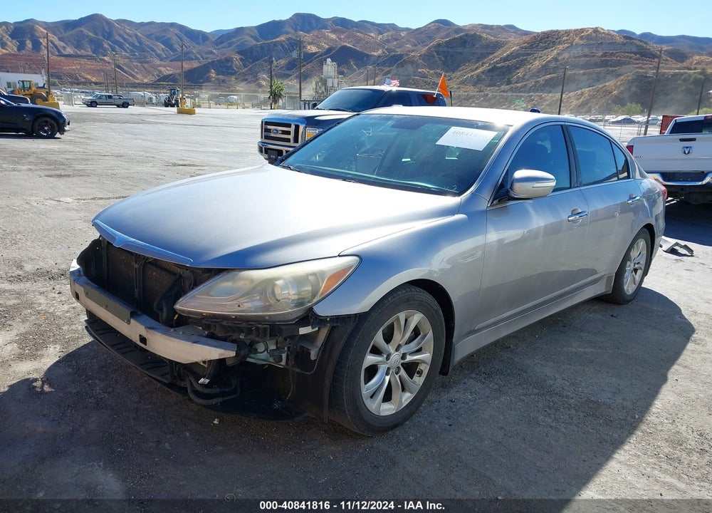 2013 HYUNDAI GENESIS 3.8 VIN: KMHGC4DD1DU230179