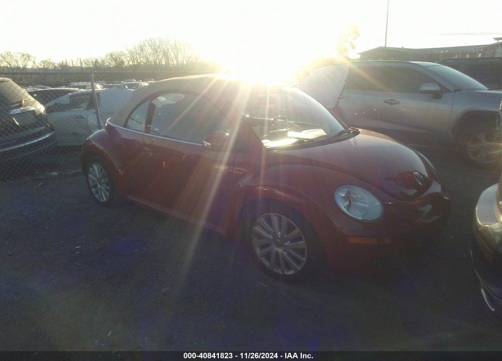 2008 VOLKSWAGEN NEW BEETLE SE VIN: 3VWRF31Y68M401747
