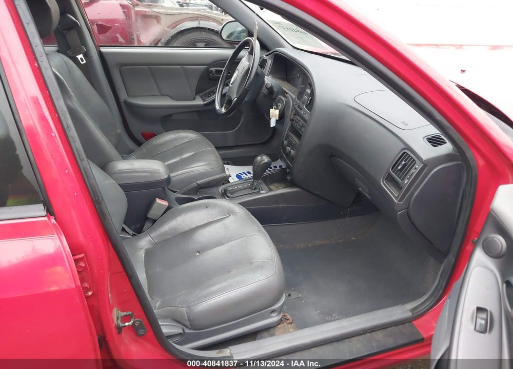 2005 HYUNDAI ELANTRA GLS/GT VIN: KMHDN56D65U132749