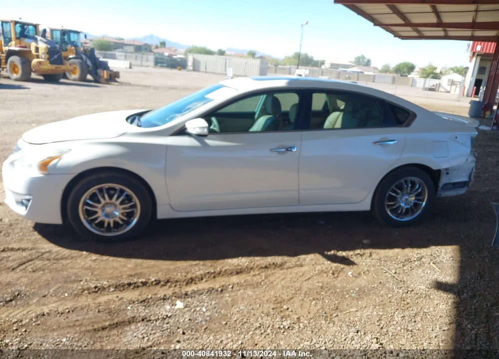 2014 NISSAN ALTIMA 2.5 SL VIN: 1N4AL3AP1EN227450