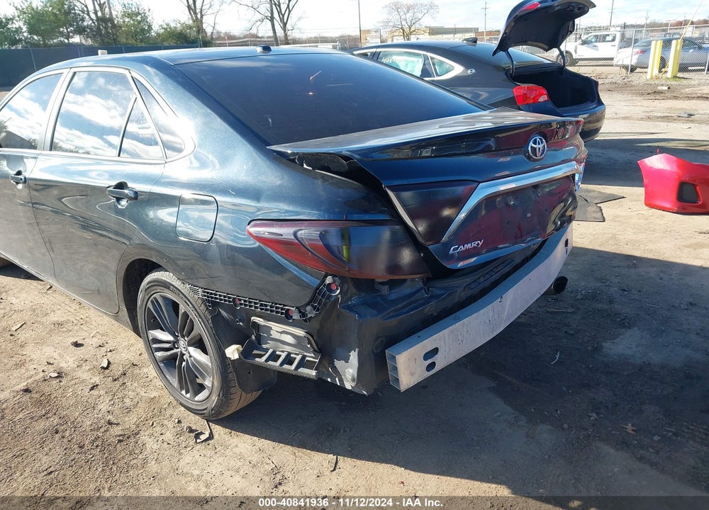2017 TOYOTA CAMRY SE VIN: 4T1BF1FKXHU283495
