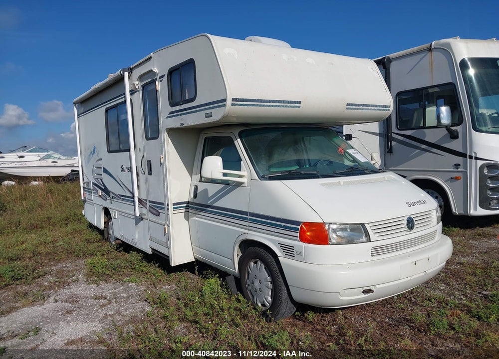 2002 WINNEBAGO MH VIN: WV3AB47082H033552