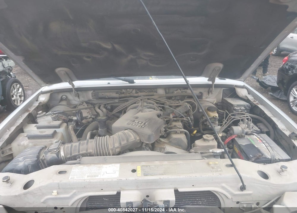 2003 MAZDA B4000 SE VIN: 4F4ZR47E53TM08851