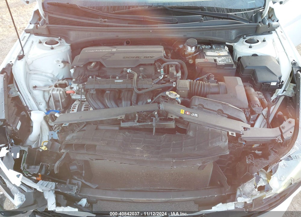 2022 HYUNDAI ELANTRA SEL VIN: 5NPLM4AG2NH059419