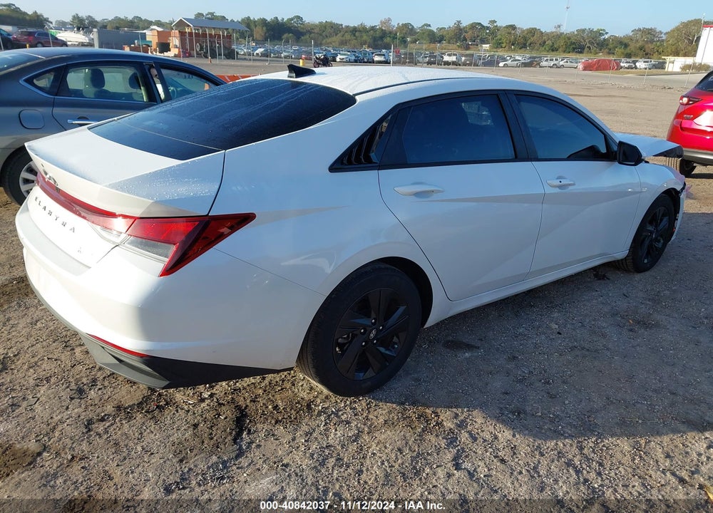 2022 HYUNDAI ELANTRA SEL VIN: 5NPLM4AG2NH059419