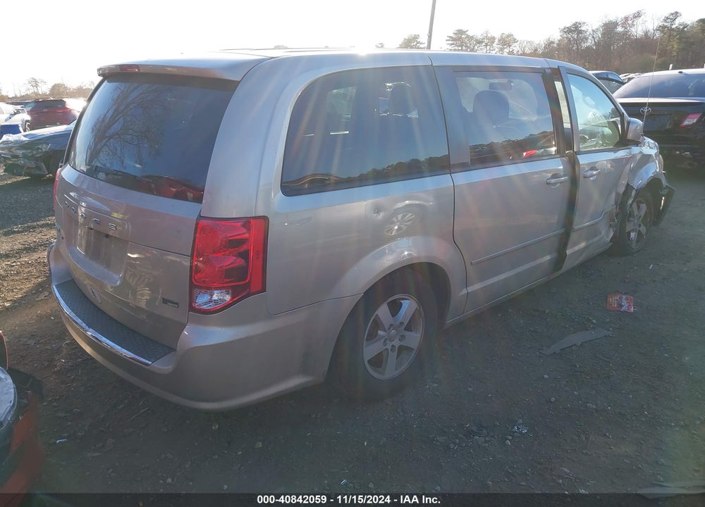 2013 DODGE GRAND CARAVAN SXT VIN: 2C4RDGCG9DR521680