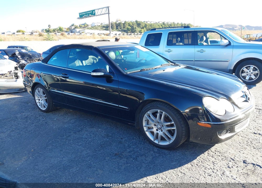 2009 MERCEDES-BENZ CLK 350 VIN: WDBTK56F39F259249