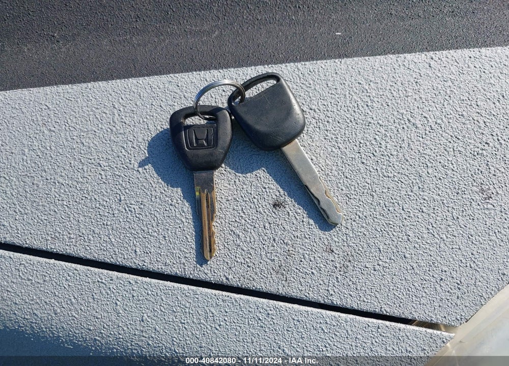 2005 HONDA CIVIC SI VIN: SHHEP33675U500568