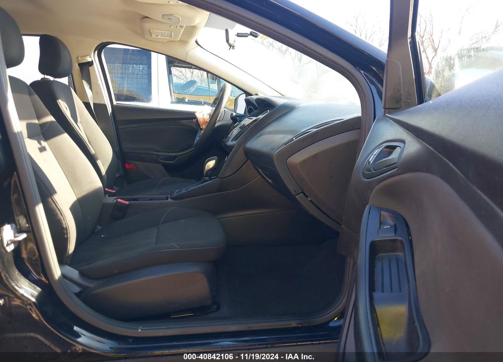 2016 FORD FOCUS S VIN: 1FADP3E20GL351191