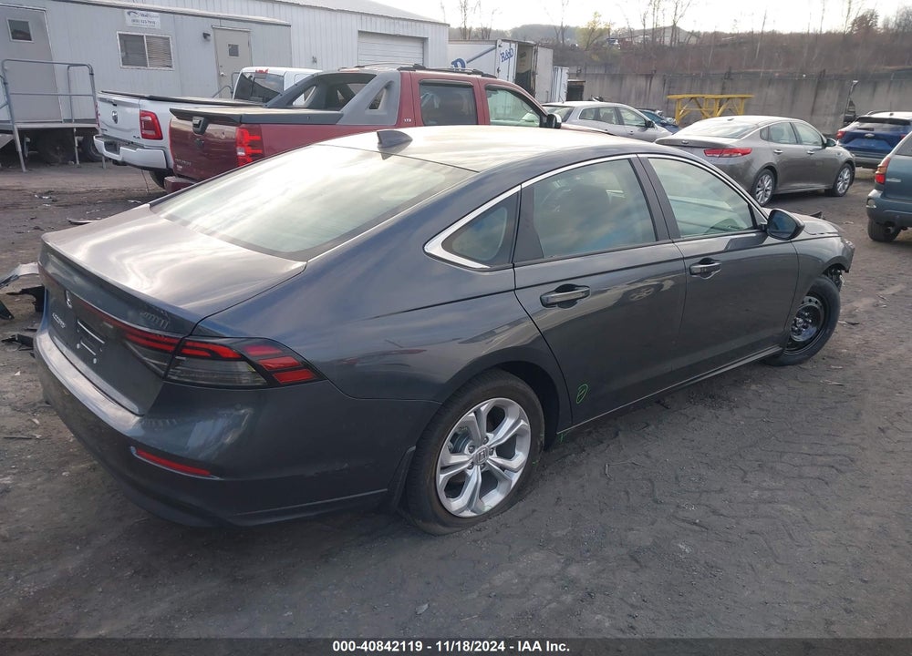 2024 HONDA ACCORD LX VIN: 1HGCY1F22RA090569