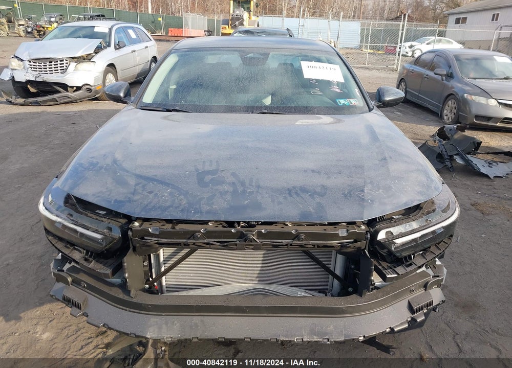 2024 HONDA ACCORD LX VIN: 1HGCY1F22RA090569