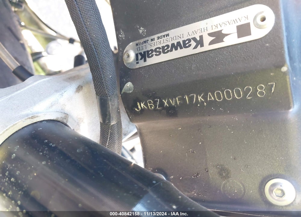 2019 KAWASAKI ZX1002 VIN: JKBZXVF17KA000287