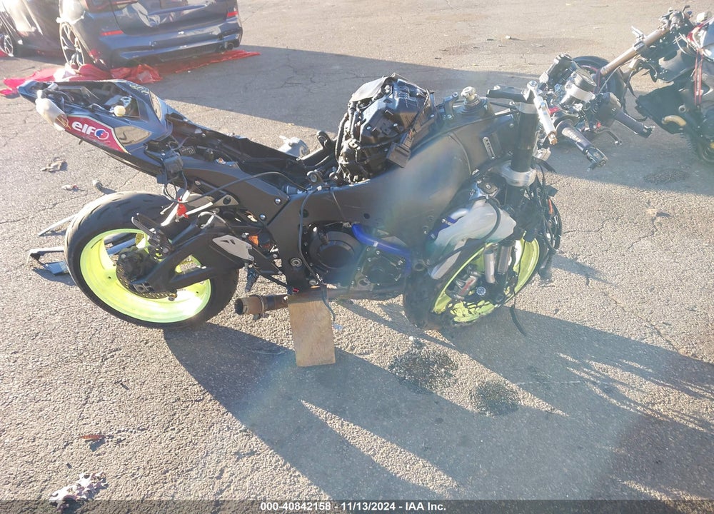 2019 KAWASAKI ZX1002 VIN: JKBZXVF17KA000287