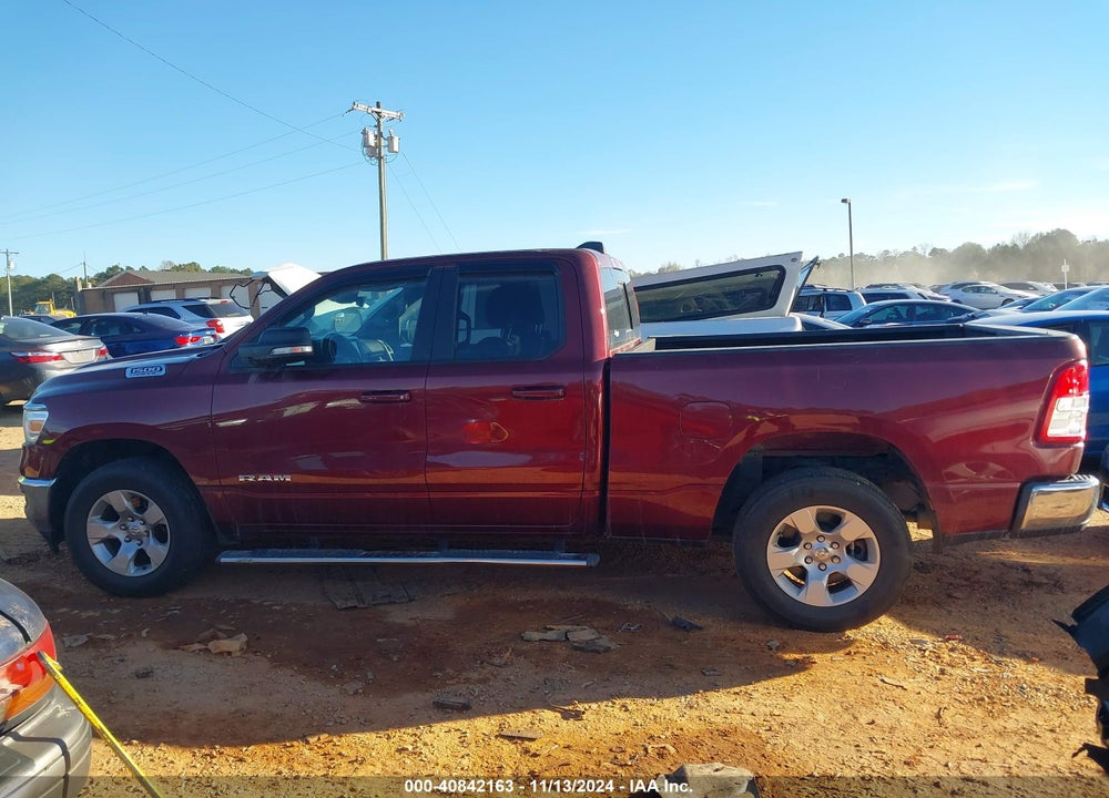 2021 RAM 1500 BIG HORN 4X4 6'4 BOX VIN: 1C6SRFBT9MN599828