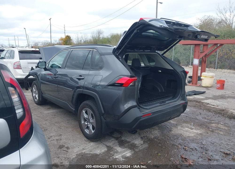 2023 TOYOTA RAV4 XLE VIN: 2T3P1RFV7PW352226