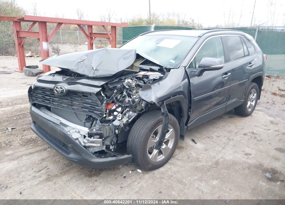 2023 TOYOTA RAV4 XLE VIN: 2T3P1RFV7PW352226