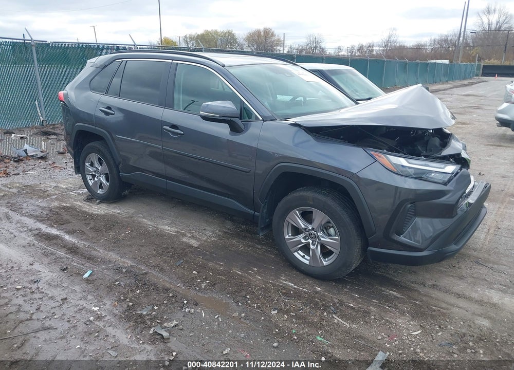 2023 TOYOTA RAV4 XLE VIN: 2T3P1RFV7PW352226