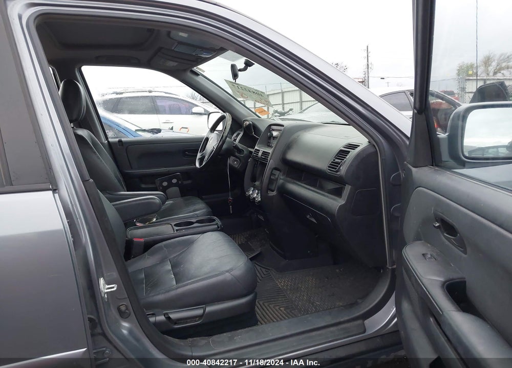 2005 HONDA CR-V SE VIN: JHLRD78975C057909
