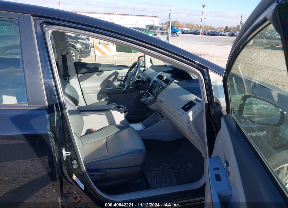 2015 TOYOTA PRIUS V FIVE VIN: JTDZN3EU5FJ025386