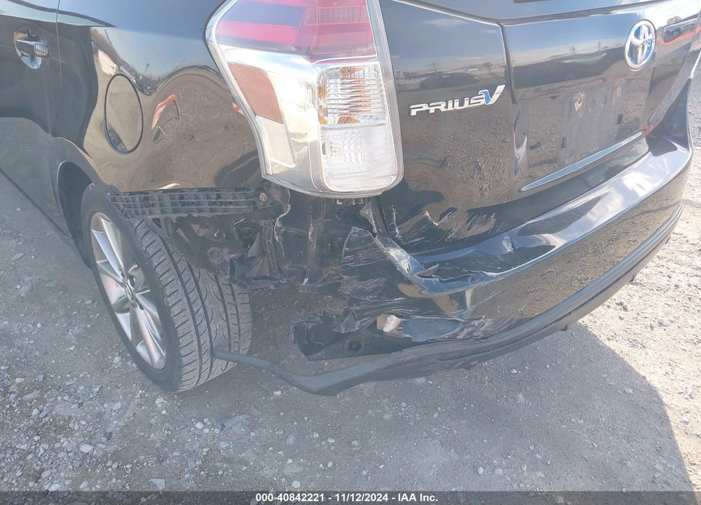 2015 TOYOTA PRIUS V FIVE VIN: JTDZN3EU5FJ025386