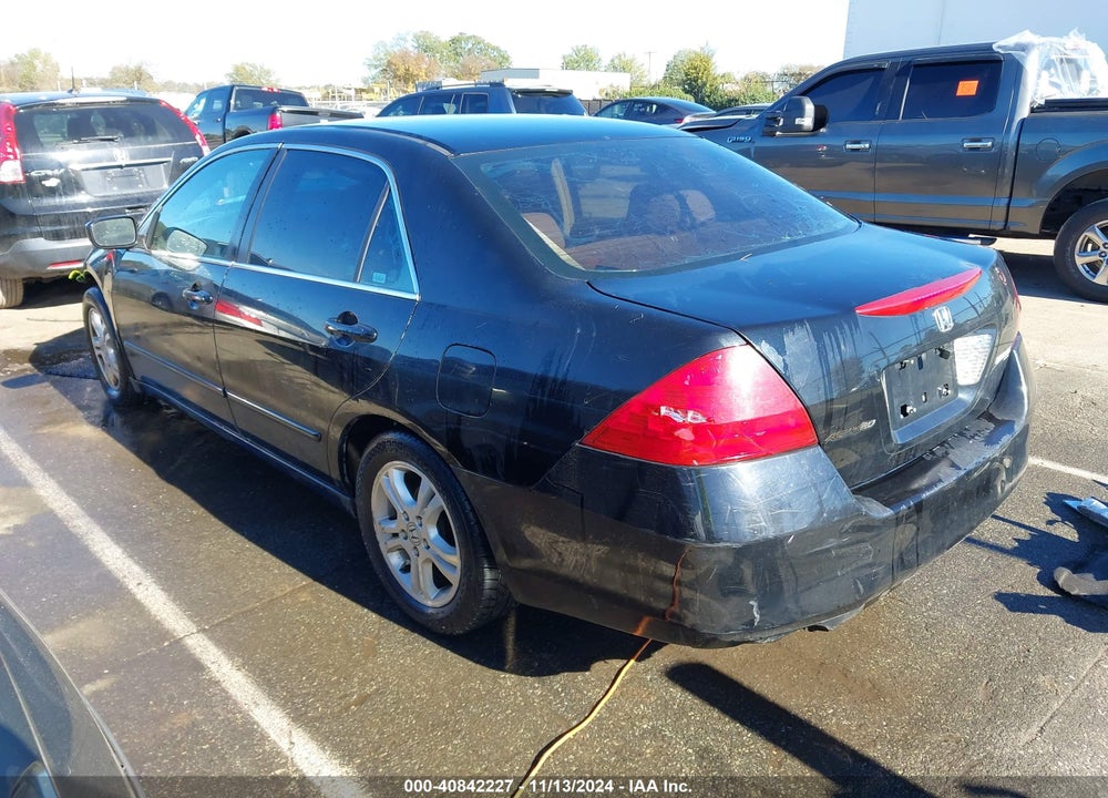 2007 HONDA ACCORD 2.4 EX VIN: 1HGCM56717A001926