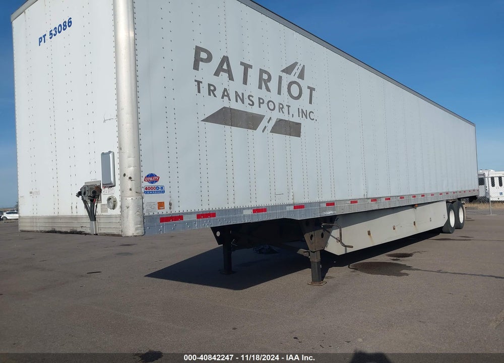 2014 UTILITY TRAILER MFG 53' SEMI TRAILER VIN: 1UYVS2536EP853713