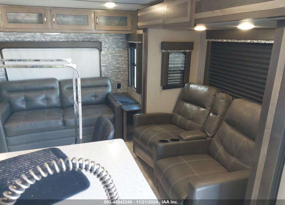 2020 KEYSTONE SPRINTER VIN: 4YDT33028L1530283