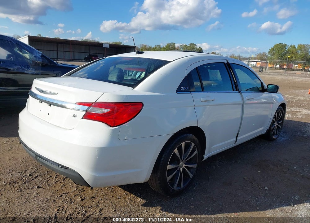 2013 CHRYSLER 200 LIMITED VIN: 1C3CCBCG1DN737407