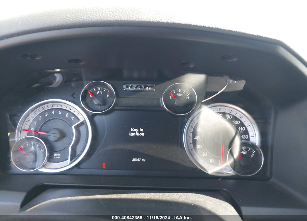 2018 RAM 1500 LONE STAR SILVER 4X2 5'7 BOX VIN: 1C6RR6LTXJS251966