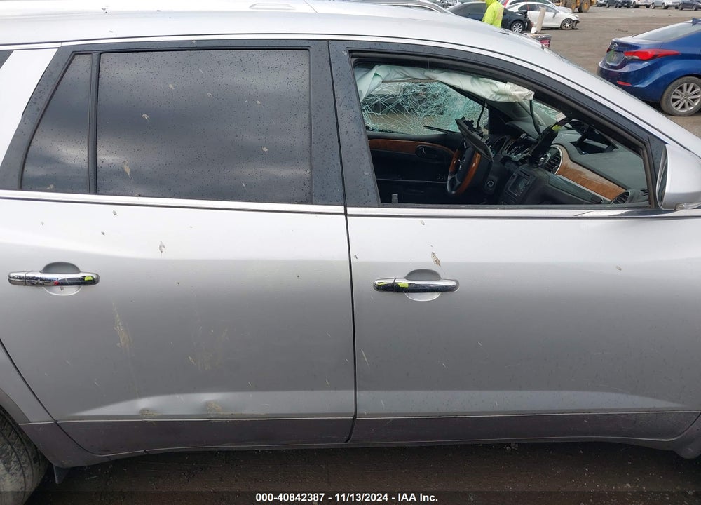 2010 BUICK ENCLAVE 1XL VIN: 5GALRBED9AJ256290