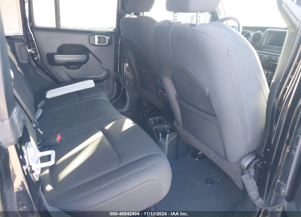 2018 JEEP WRANGLER UNLIMITED SPORT S 4X4 VIN: 1C4HJXDG7JW178065