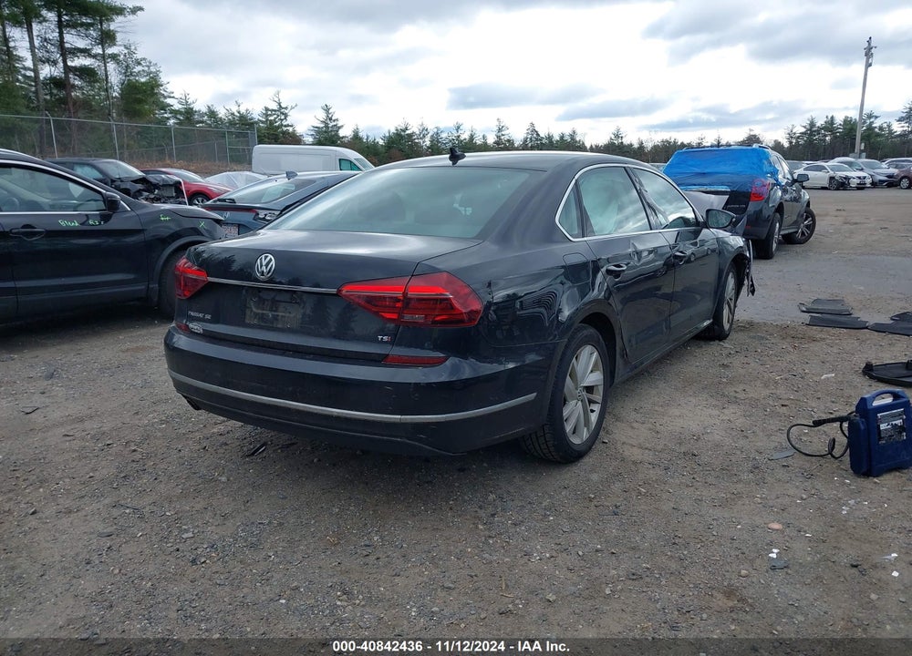 2018 VOLKSWAGEN PASSAT 2.0T SE VIN: 1VWBA7A39JC044681
